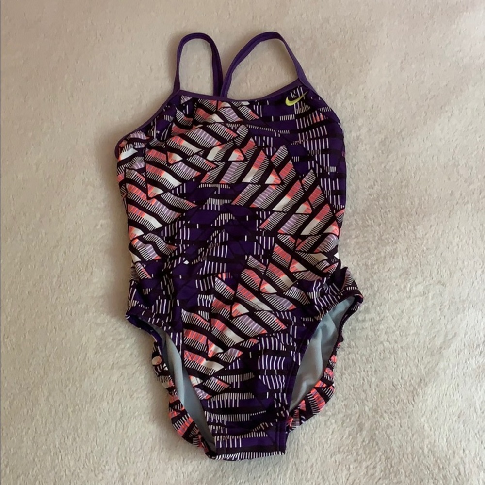 ⭐️2/25⭐️ Nike One-Piece Swimsuit